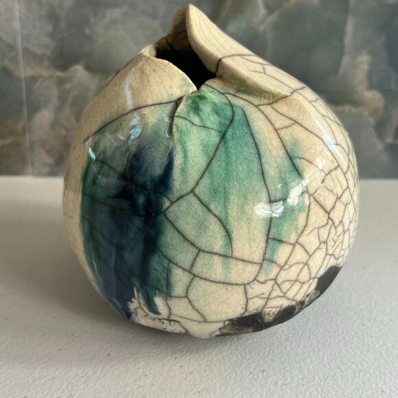 Small Vase 5" Glazed Crackle Vase Abstract Beige & Blue Unmarked Decor - Picture 1 of 6